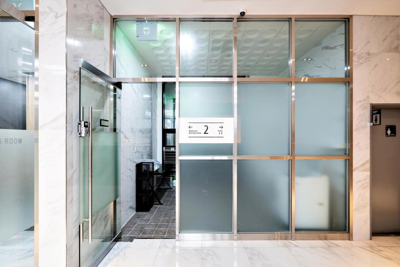 Siheung Seoul Tourist Hotel Екстер'єр фото